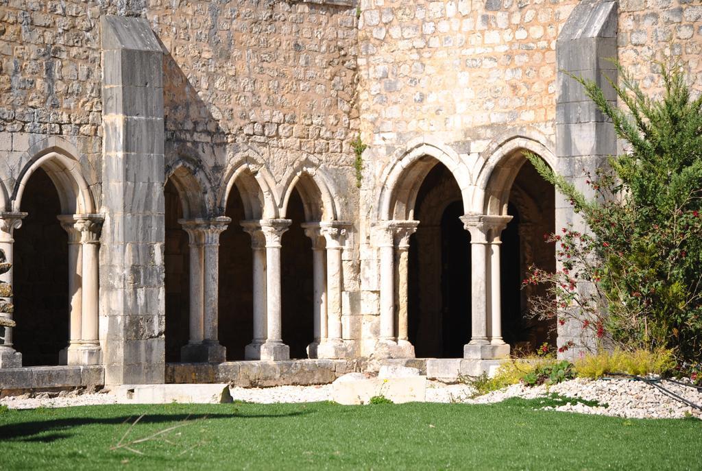 ホテル Tagus Host - 40308Al- 44211Al Santarém エクステリア 写真