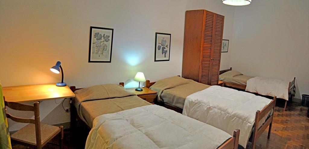 ホテル Tagus Host - 40308Al- 44211Al Santarém エクステリア 写真