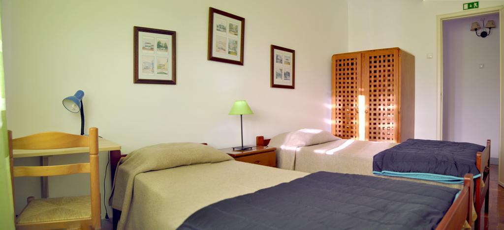 ホテル Tagus Host - 40308Al- 44211Al Santarém エクステリア 写真