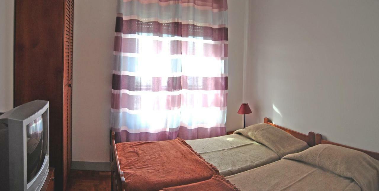 ホテル Tagus Host - 40308Al- 44211Al Santarém エクステリア 写真