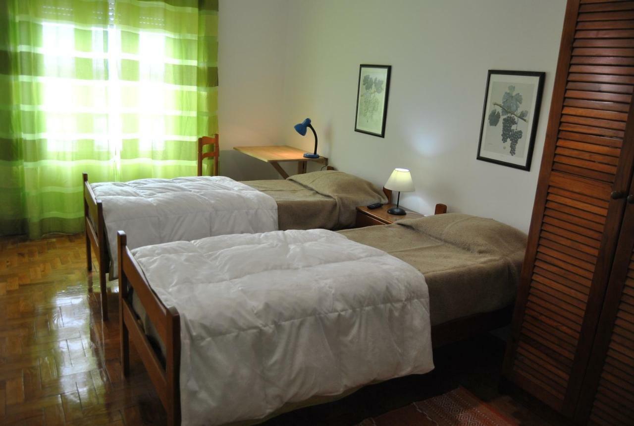 ホテル Tagus Host - 40308Al- 44211Al Santarém エクステリア 写真